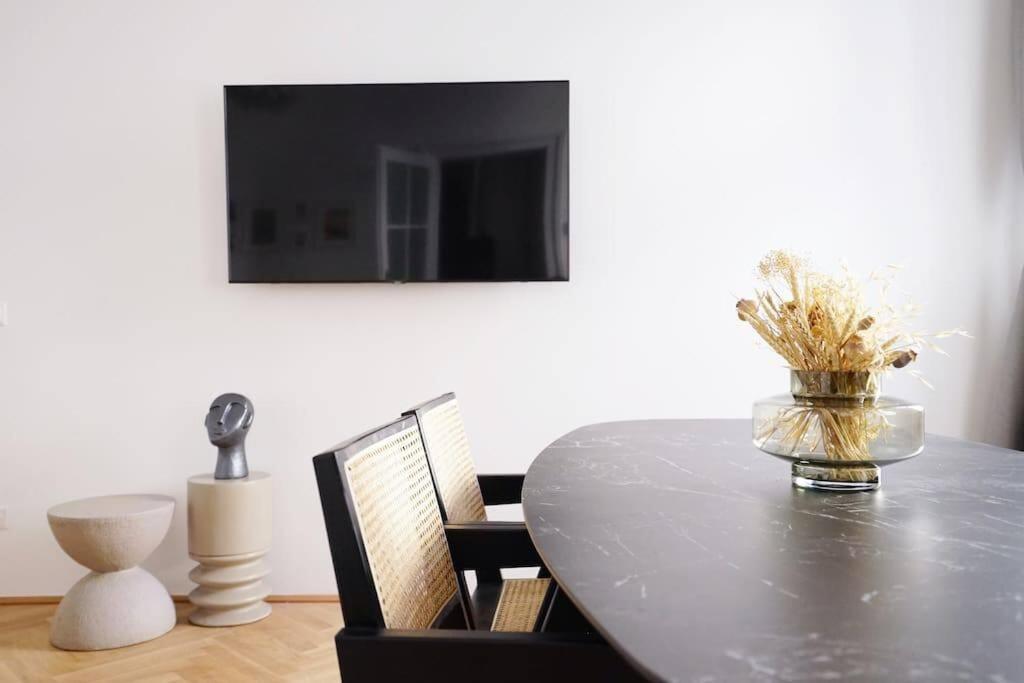 Boutique Suite Near Museum District Viena Exterior foto